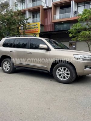 Xe Toyota Land Cruiser VX 4.6 V8 2017