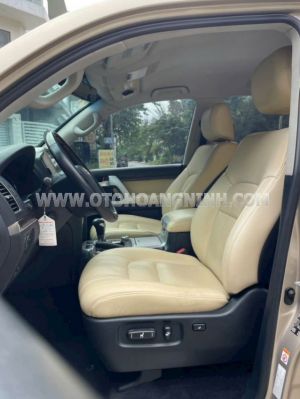 Xe Toyota Land Cruiser VX 4.6 V8 2017