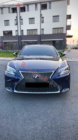 Xe Lexus LS 500h 2018