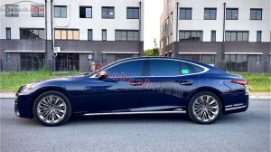 Xe Lexus LS 500h 2018