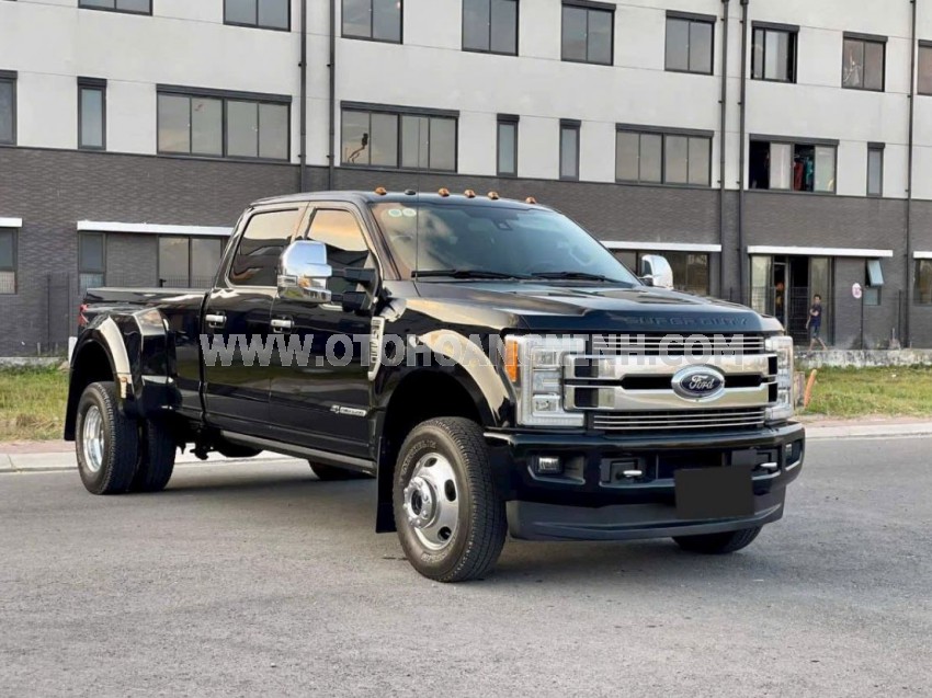 F350 Super Duty Lariat Crew Cab 6.7L 4x4 AT 2017