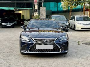 Xe Lexus LS 500h 2018