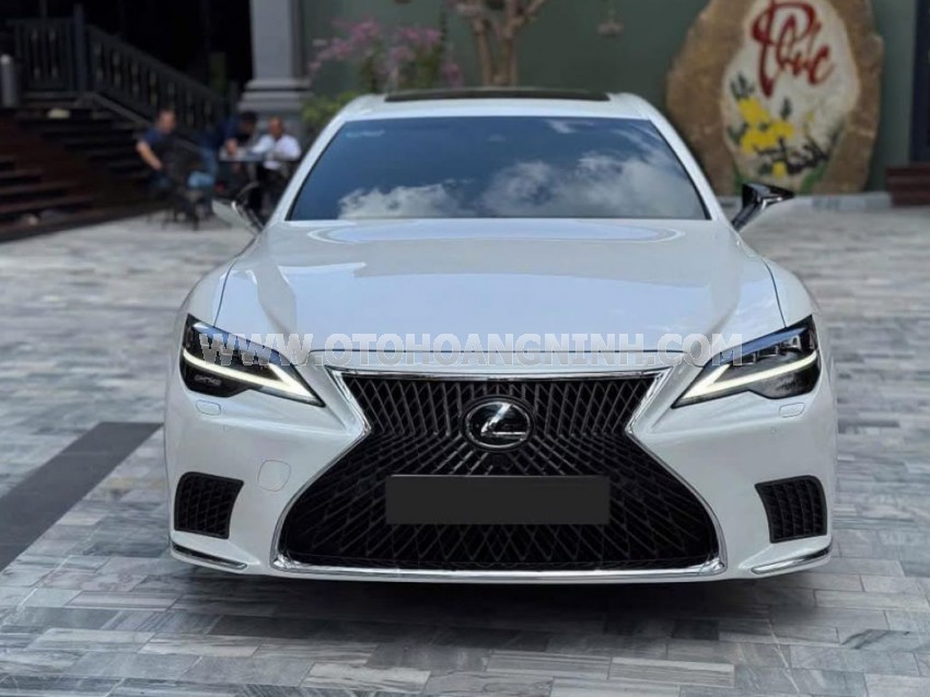 Lexus LS 500 2023