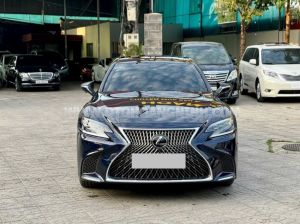 Xe Lexus LS 500h 2018