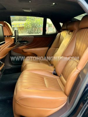 Xe Lexus LS 500h 2018