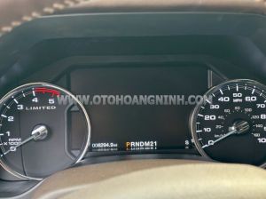 Xe Ford F350 Super Duty Lariat Crew Cab 6.7L 4x4 AT 2017