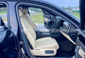 Xe Bentley Flying Spur V8 2014