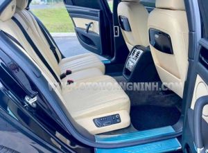 Xe Bentley Flying Spur V8 2014
