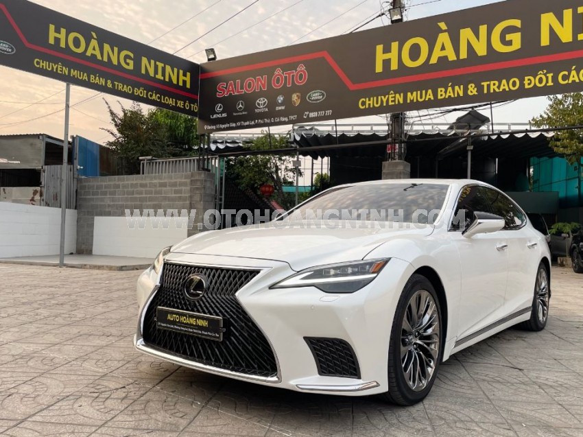 Lexus LS 500 2023
