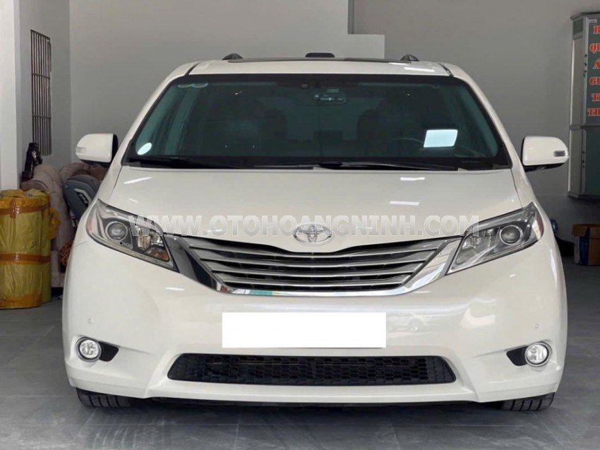 Toyota Sienna Limited 3.5 AWD 2015