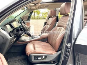 Xe BMW X7 xDrive40i 2020
