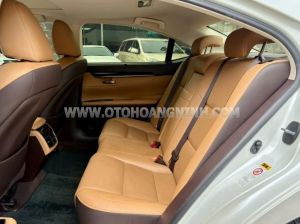 Xe Lexus ES 250 2016