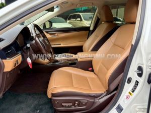 Xe Lexus ES 250 2016