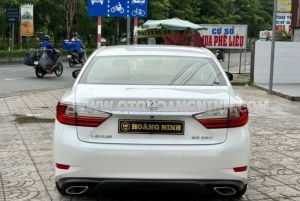 Xe Lexus ES 250 2016