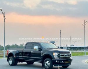 Xe Ford F350 Super Duty Lariat Crew Cab 6.7L 4x4 AT 2017