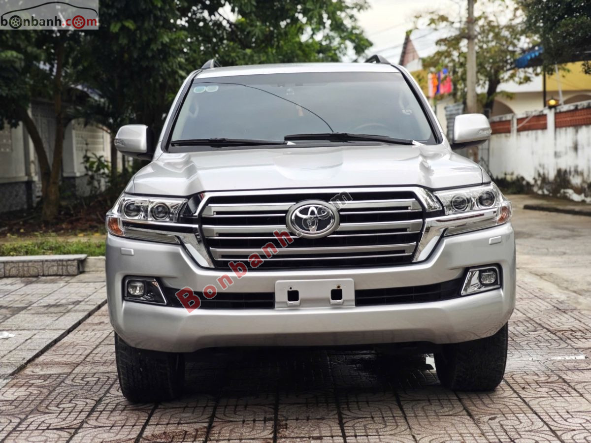 Toyota Land Cruiser VX 4.6 V8 2016
