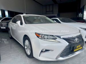 Xe Lexus ES 250 2016