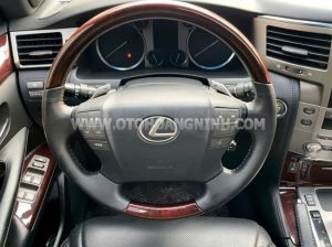 Xe Lexus LX 570 2013