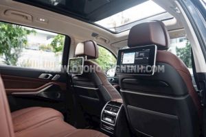 Xe BMW X7 xDrive40i 2020