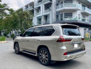 Xe Lexus LX 570 2019