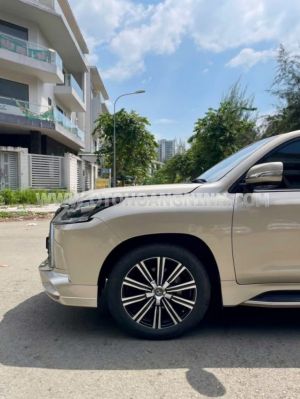 Xe Lexus LX 570 2019