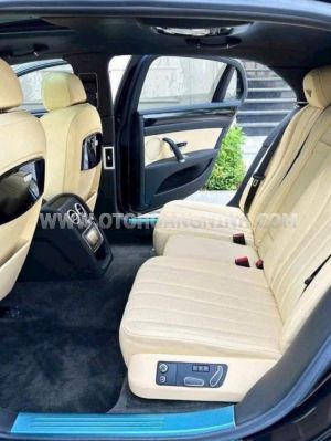 Xe Bentley Flying Spur V8 2014