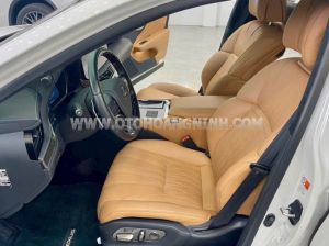 Xe Lexus LS 500 2023