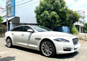 Xe Jaguar XJ series XJL 3.0 Portfolio 2016