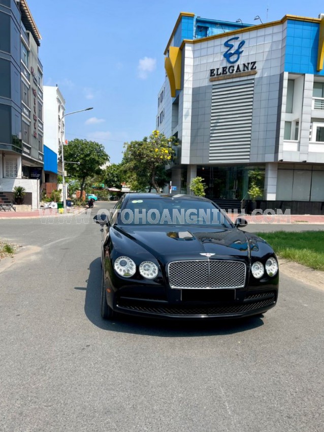 Bentley Flying Spur V8 2014