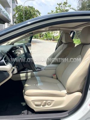 Xe Toyota Camry 2.5Q 2021