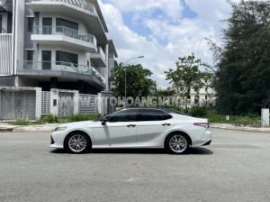 Xe Toyota Camry 2.5Q 2021