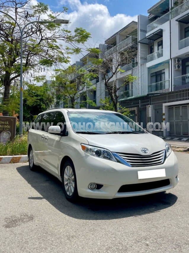 Toyota Sienna Limited 3.5 2013