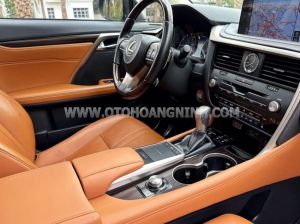 Xe Lexus RX 300 2021