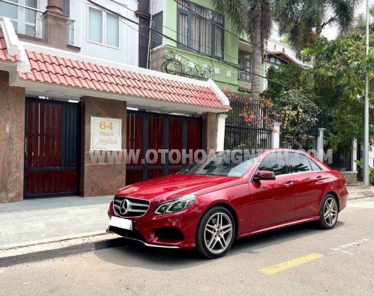 Mercedes Benz E250 AMG 2015