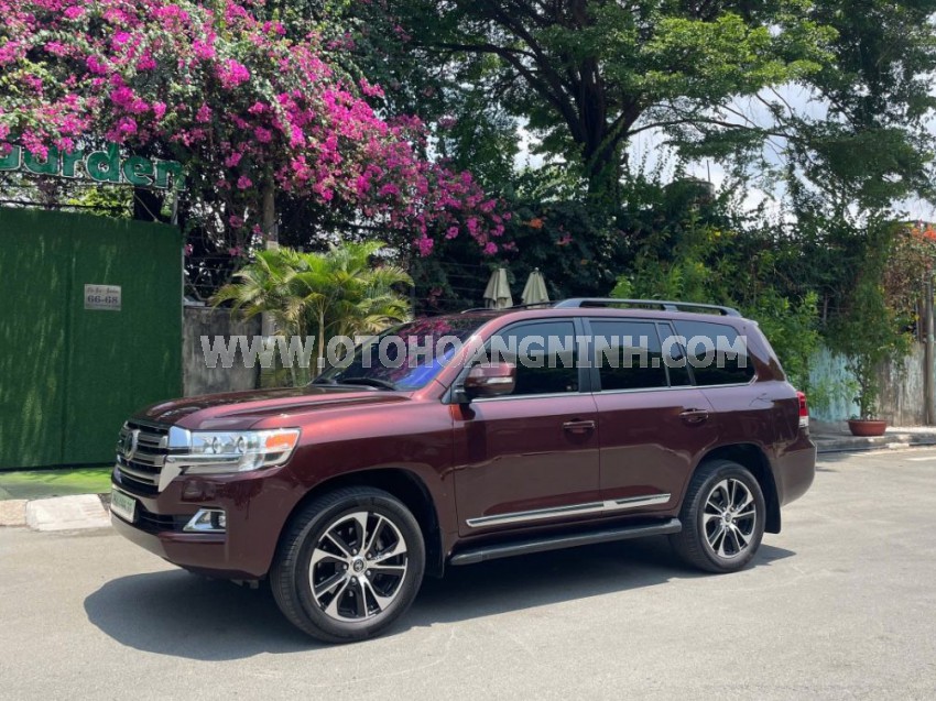 Toyota Land Cruiser 5.7 V8 2016