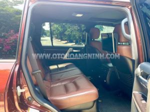 Xe Toyota Land Cruiser 5.7 V8 2016