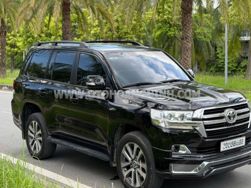 Toyota Land Cruiser VX 4.6 V8 2013