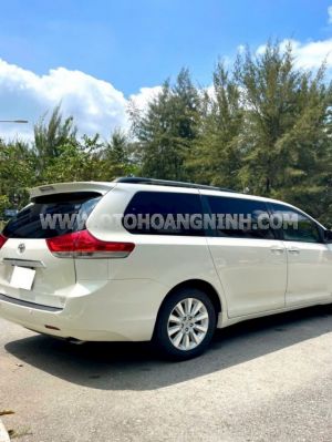 Xe Toyota Sienna Limited 3.5 AWD 2013