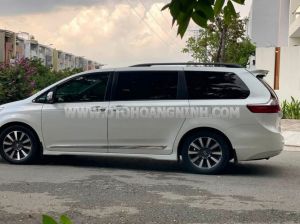 Xe Toyota Sienna Limited 3.5 2018