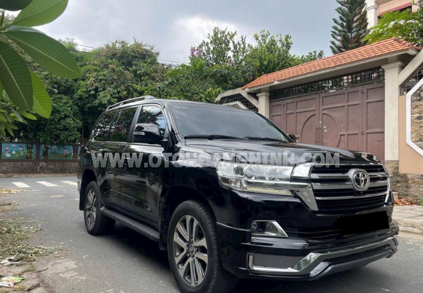Toyota Land Cruiser VX 4.6 V8 2013