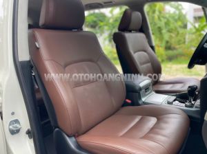 Xe Toyota Land Cruiser 4.6 V8 2020