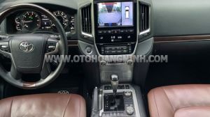 Xe Toyota Land Cruiser 5.7 V8 2016