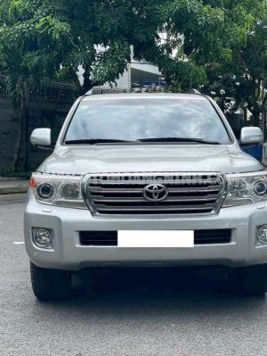 Xe Toyota Land Cruiser VX 4.6 V8 2012