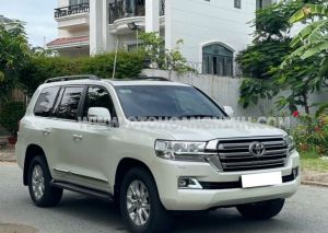 Xe Toyota Land Cruiser 4.6 V8 2020