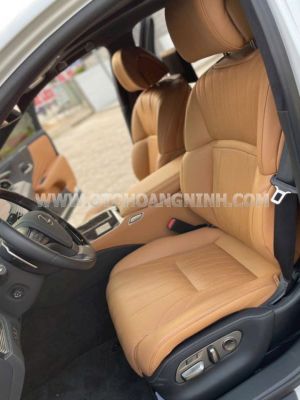 Xe Lexus LS 500 2023