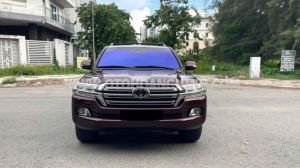 Xe Toyota Land Cruiser 5.7 V8 2016