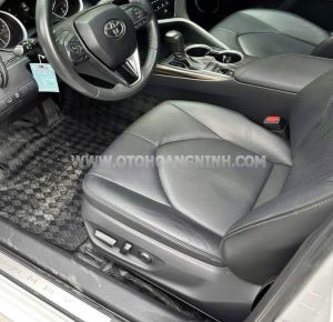 Xe Toyota Camry 2.5Q 2020
