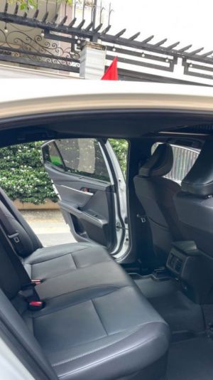 Xe Toyota Camry 2.5 HEV Mid 2025