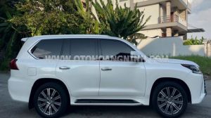 Xe Lexus LX 570 2016
