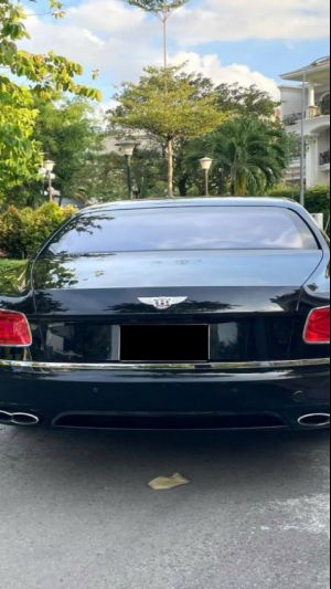 Xe Bentley Flying Spur V8 2014